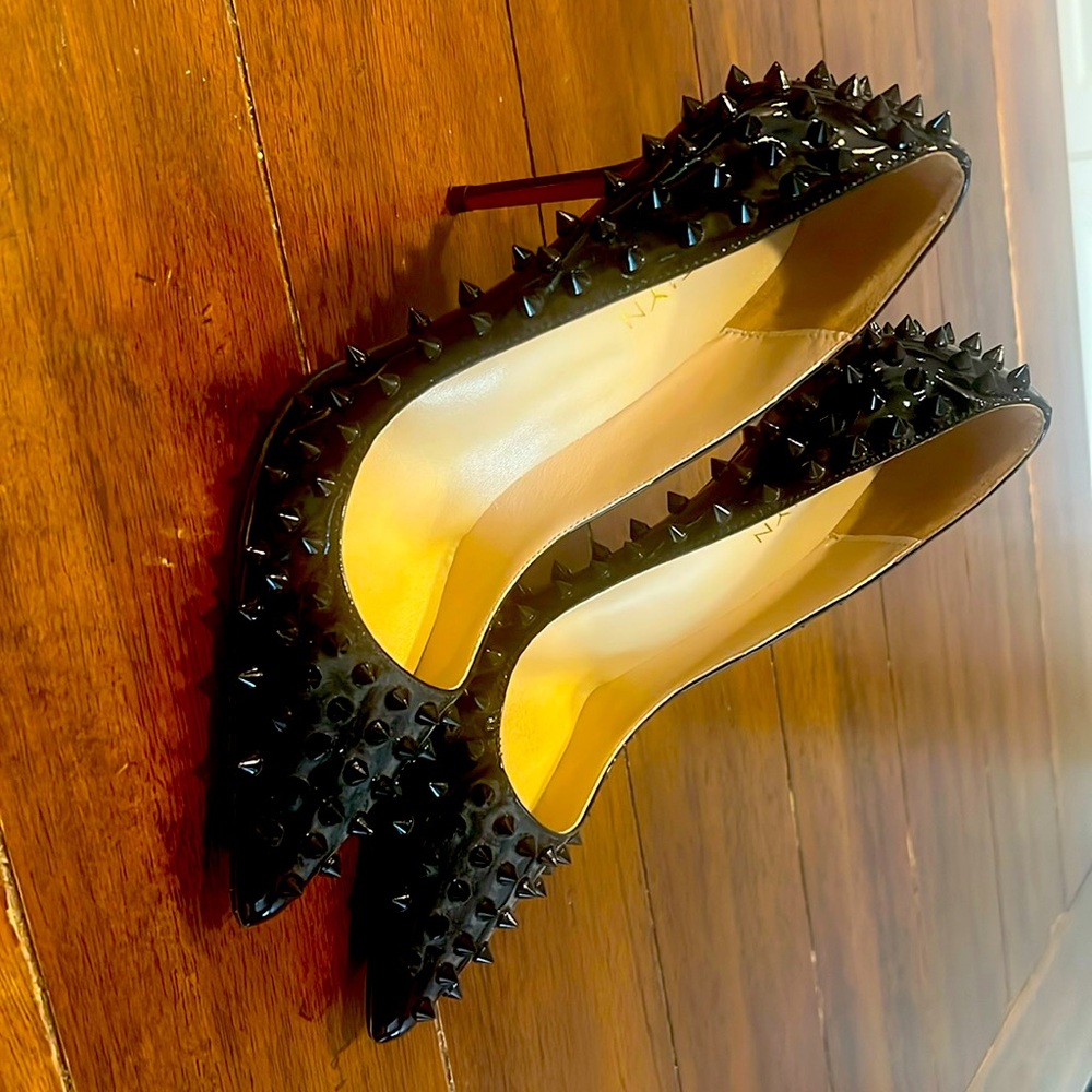 Kaitlyn Pan Stilettos-Patent Black with Spikes